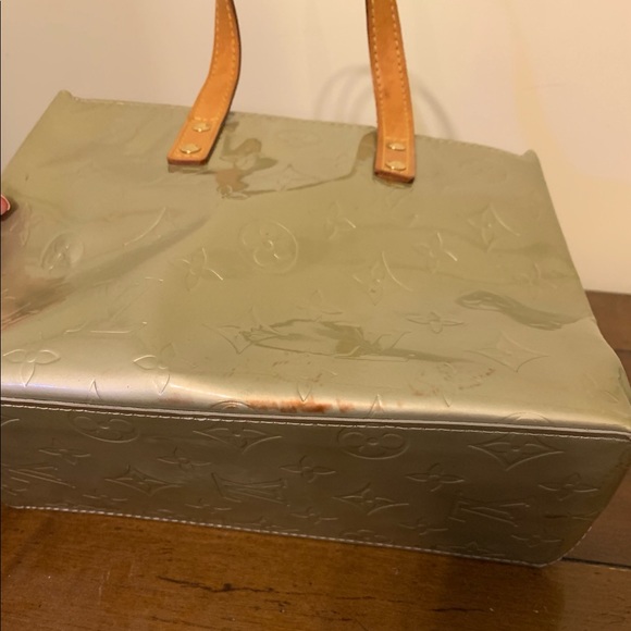 Louis Vuitton Handbag - Picture 4 of 8